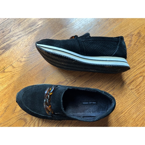 Casual Comfy Pelle Moda Shoes - Picture 5 of 5